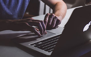 开云体育官方网站-新季转会市场火热，各队补强阵容，2021夏季转会市场最新动态